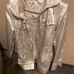 Satin, lined parka with gold hardware